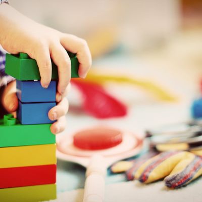 Kinderg&auml;rten und Schulen