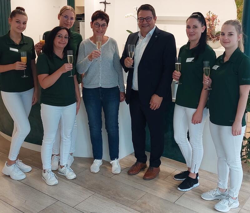 30 Jahre f&uuml;r Wackersdorf Praxisjubil&auml;um 01