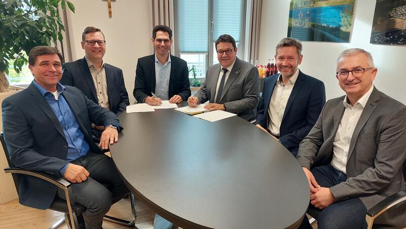 Bayernwerk &uuml;berzeugt in Wackersdorf Stromkonzession bleibt in bew&auml;hrten H&auml;nden